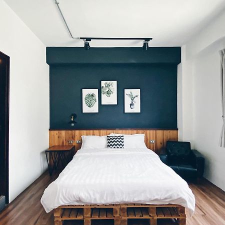 Mutter Apartment ไถหนาน ภายนอก รูปภาพ